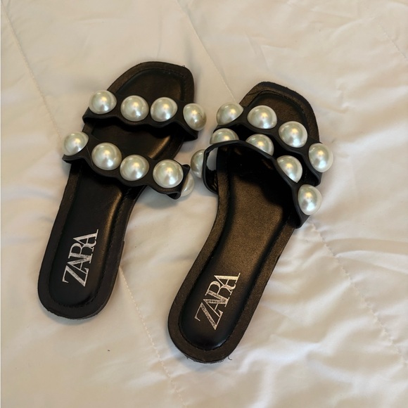 Zara Black Sandals with Pearl Accents - Picture 2 of 2